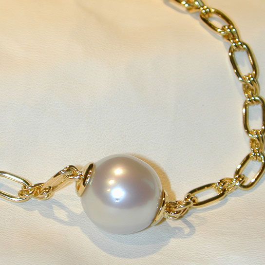 SOUTH SEA PEARL NECKLACE